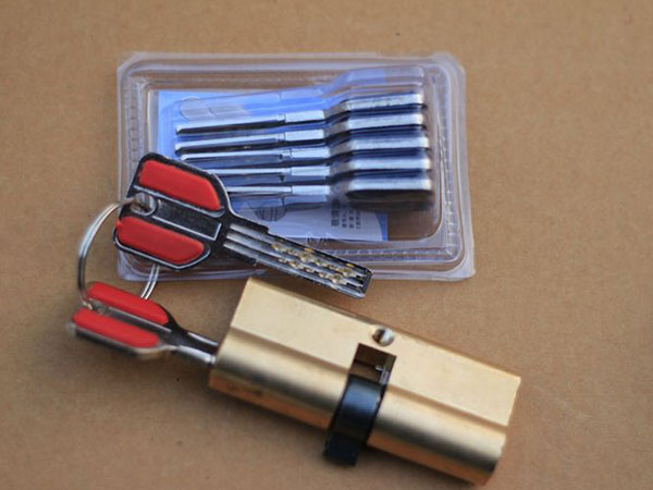 湛江24小时上门开锁公司